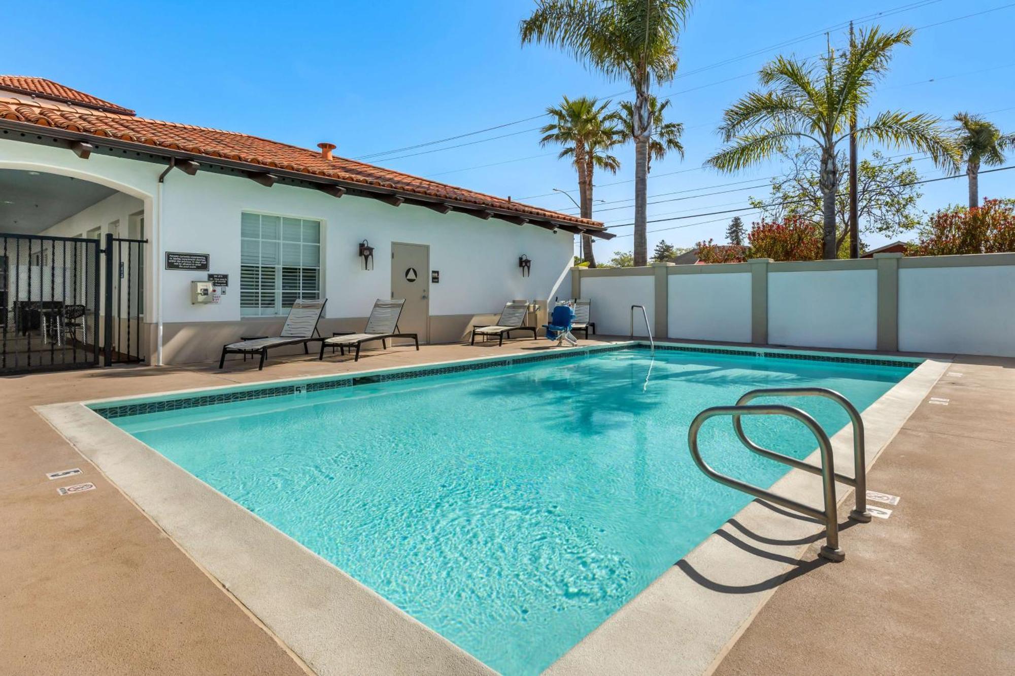 Best Western Plus Capitola By-The-Sea Inn & Suites Εξωτερικό φωτογραφία